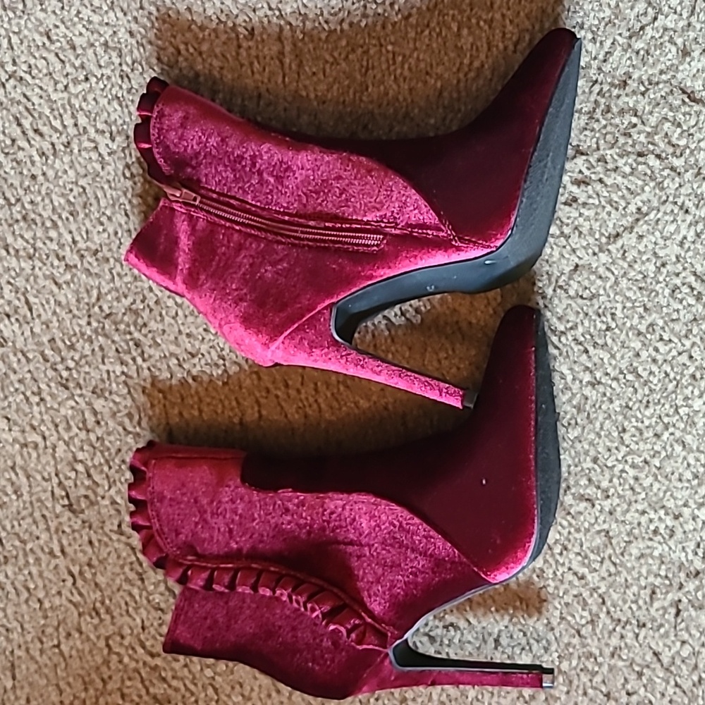 Beautiful, Beautiful, Beautiful Burgundy Velvet Bootie!! View 2